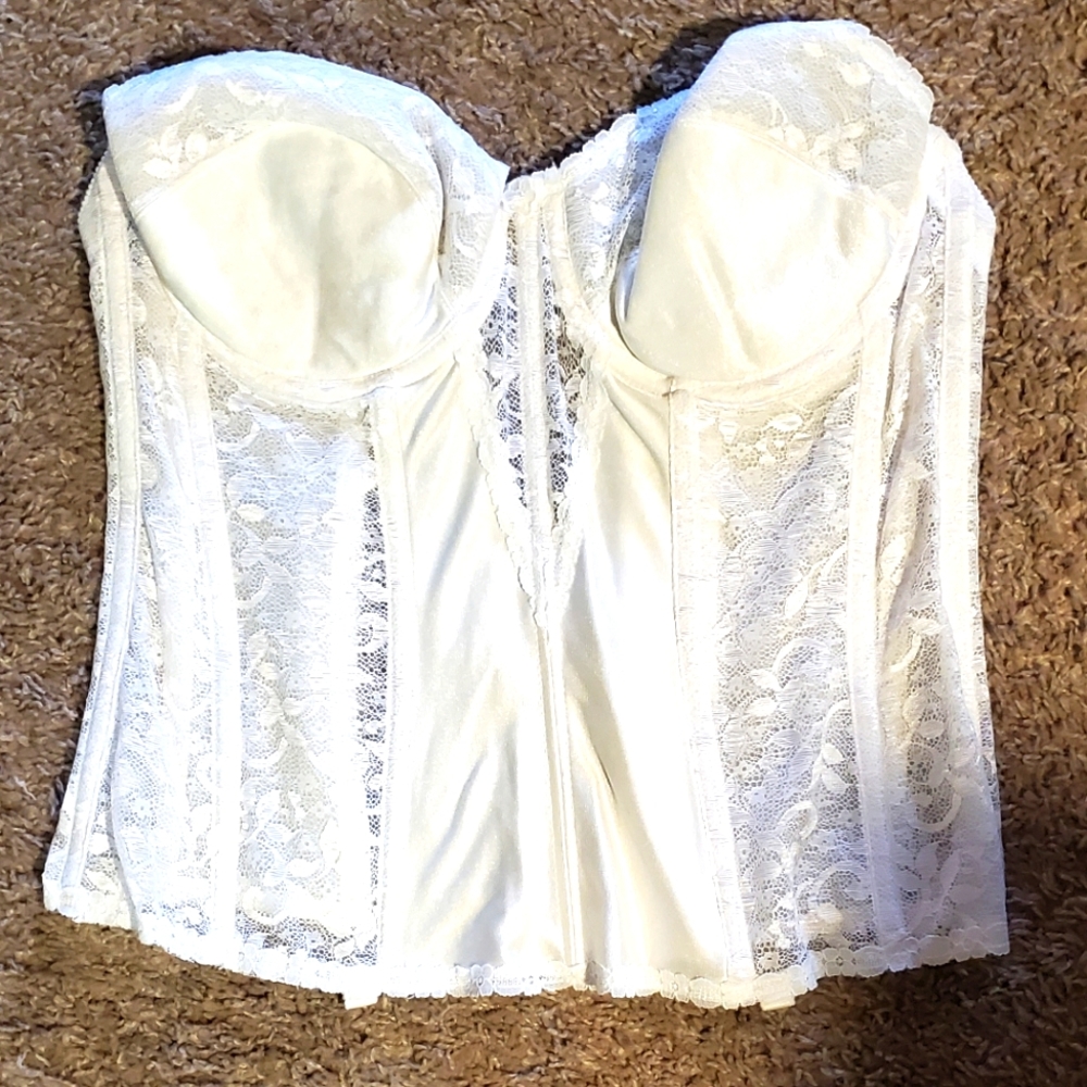 Vintage White Bone In Corset